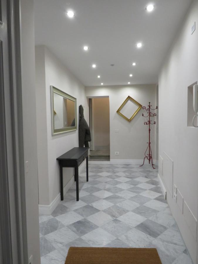 Frame House Apartamento *