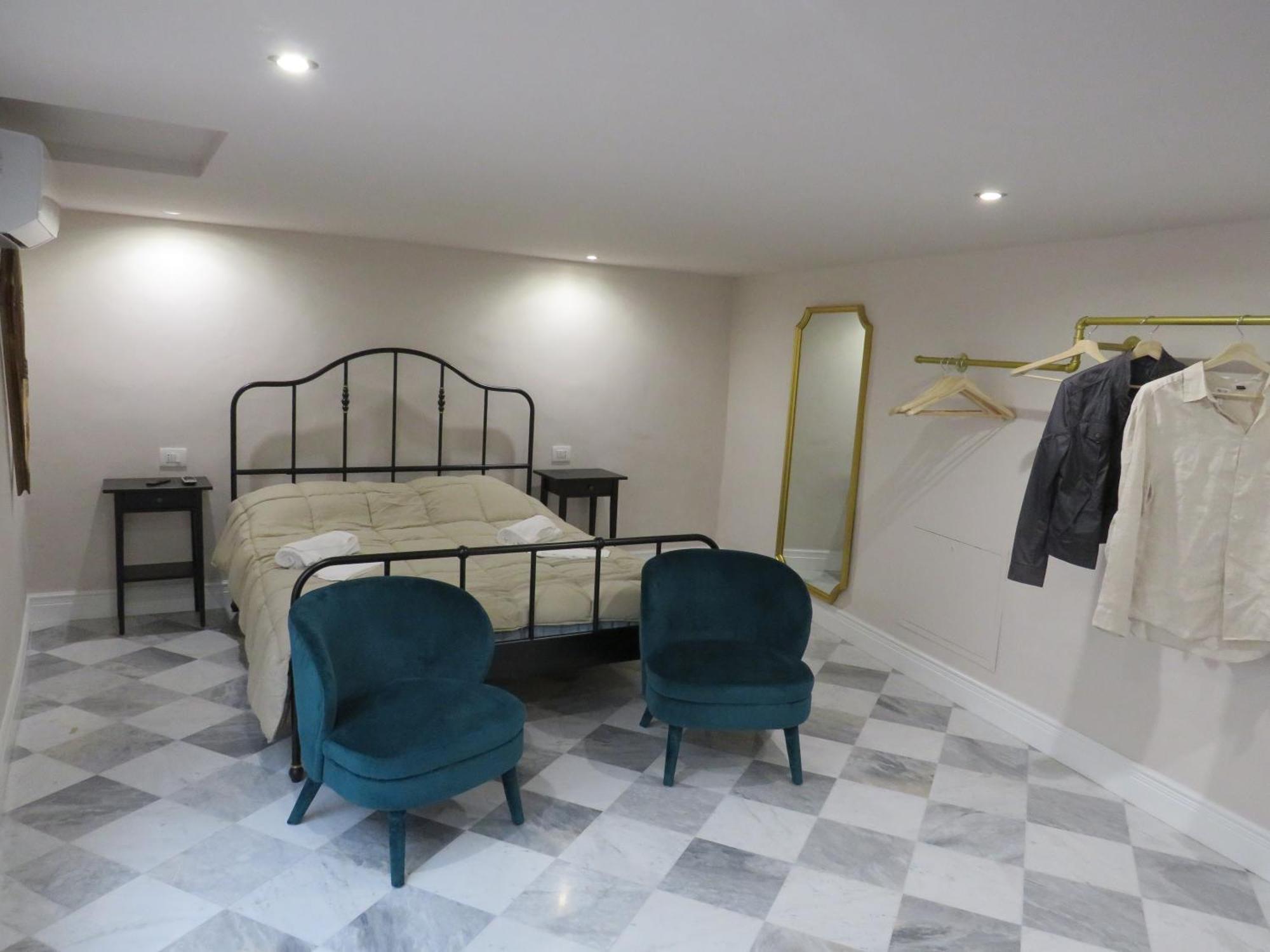 Frame House Florencia